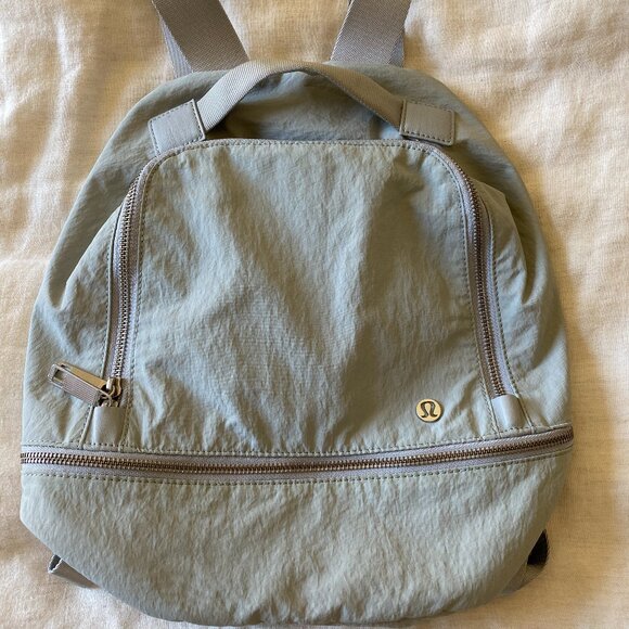 Lululemon City Adventure Backpack - MINI 10L in Silver drop - Picture 1 of 9